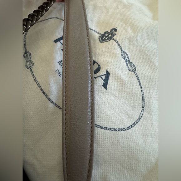 Prada Glace Calfskin Studded Crossbody⭐️❤️ - Picture 13 of 16